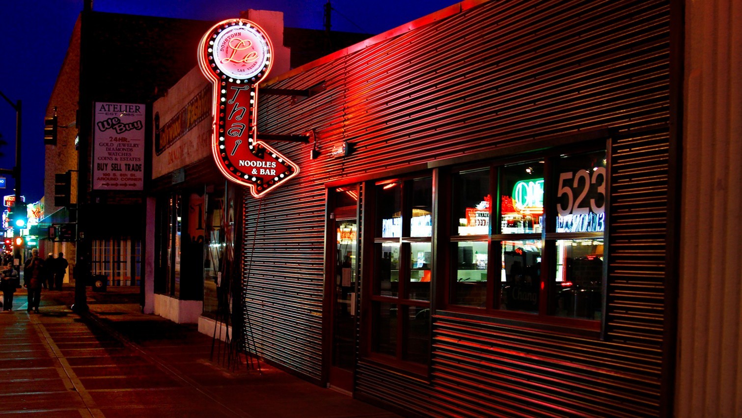 Le Thai, Downtown
