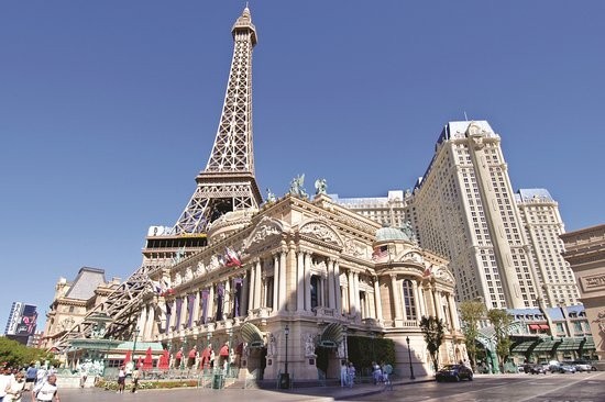 Check Out The Eiffel Tower Viewing Deck