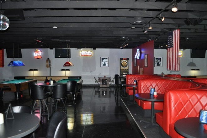 Spotlight Lounge