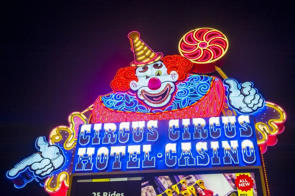 Act like a clown at Circus Circus