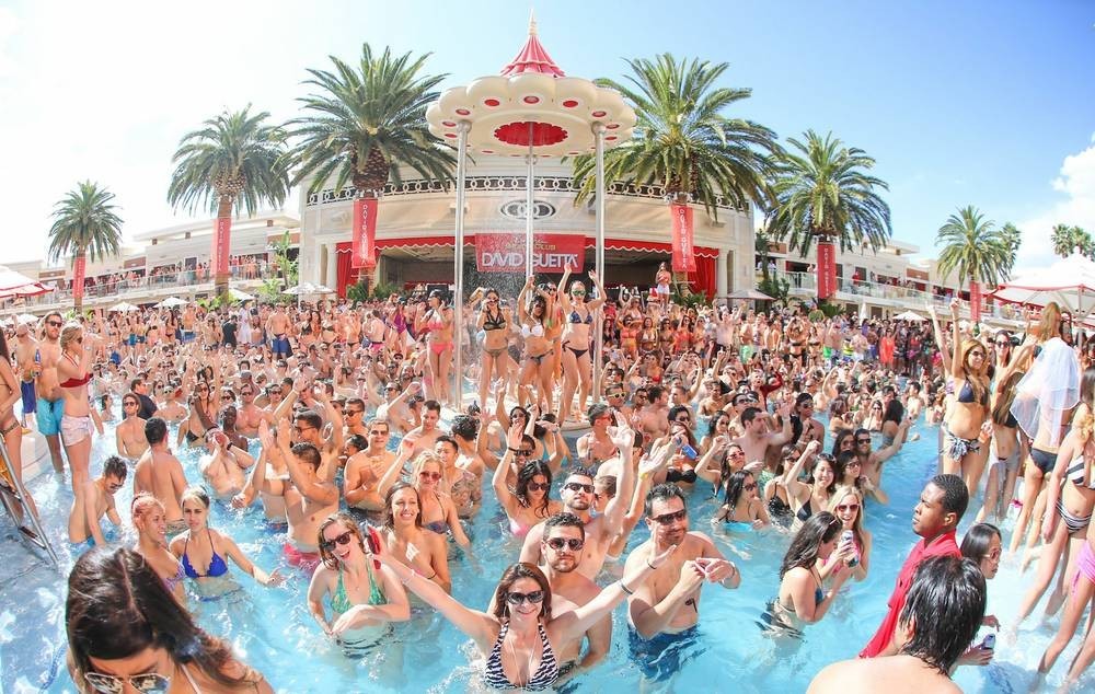 Encore Beach Club