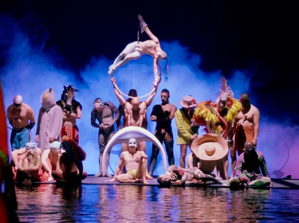 O by Cirque du Soleil