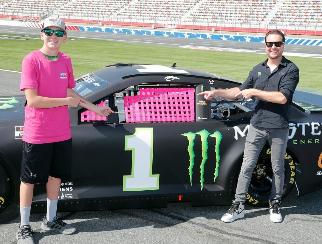 #1 Las Vegas native, Kurt Busch starts windows of hope initiate to raise awareness on breast cancer