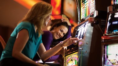 How to Play Las Vegas Slot Machines