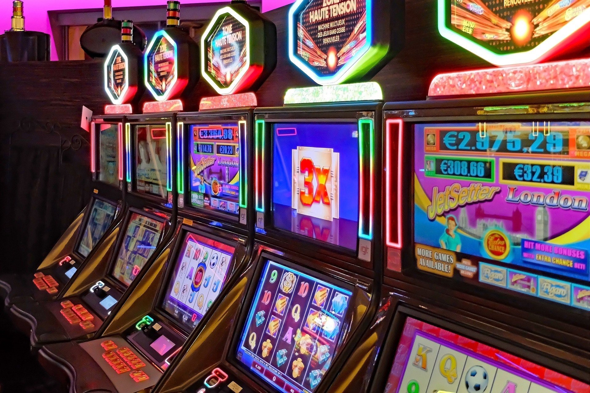 7 Slot Machine Tips to Help You Get Lucky