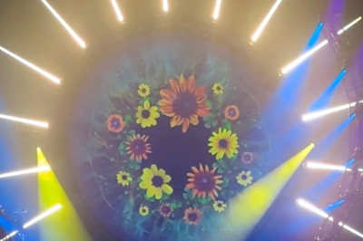 Las Vegas Mixtape v26: Tears For Fears “Rule” The Fontainebleau, “Miss Behaving” at the Plaza, and More